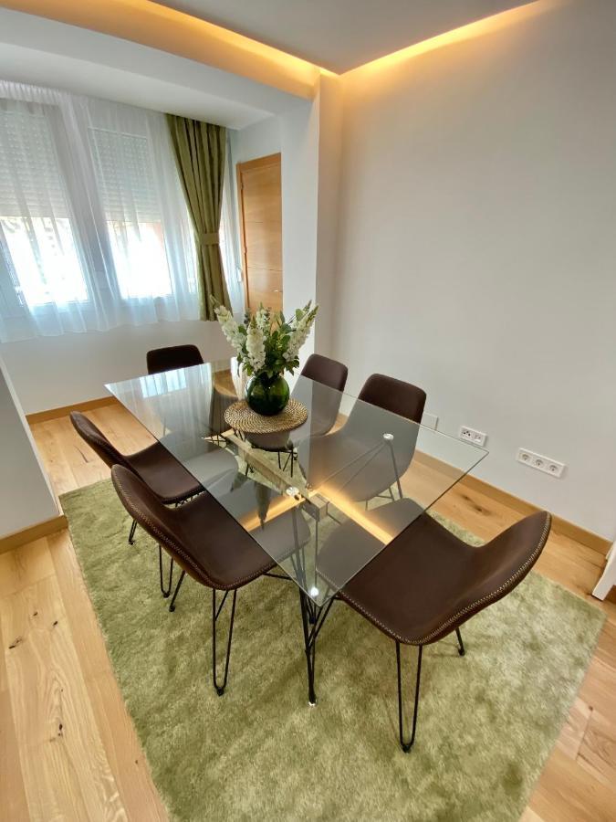 Apartamentos Prestige Suites Malaga I Kültér fotó