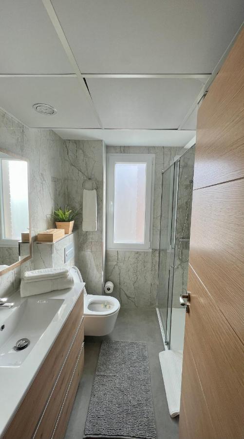 Apartamentos Prestige Suites Malaga I Kültér fotó